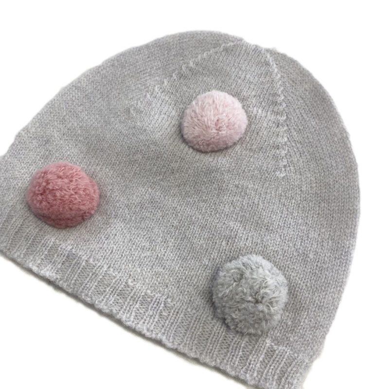 cuffia grigia pon pon